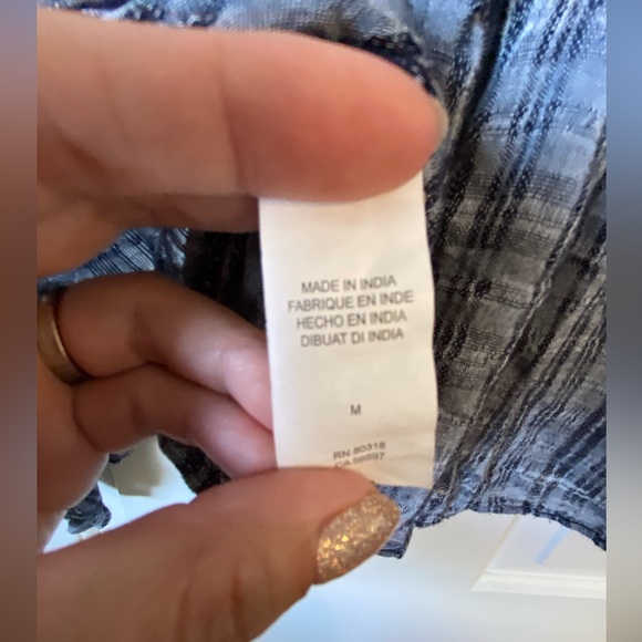 Lucky Brand top size M - Picture 5 of 9